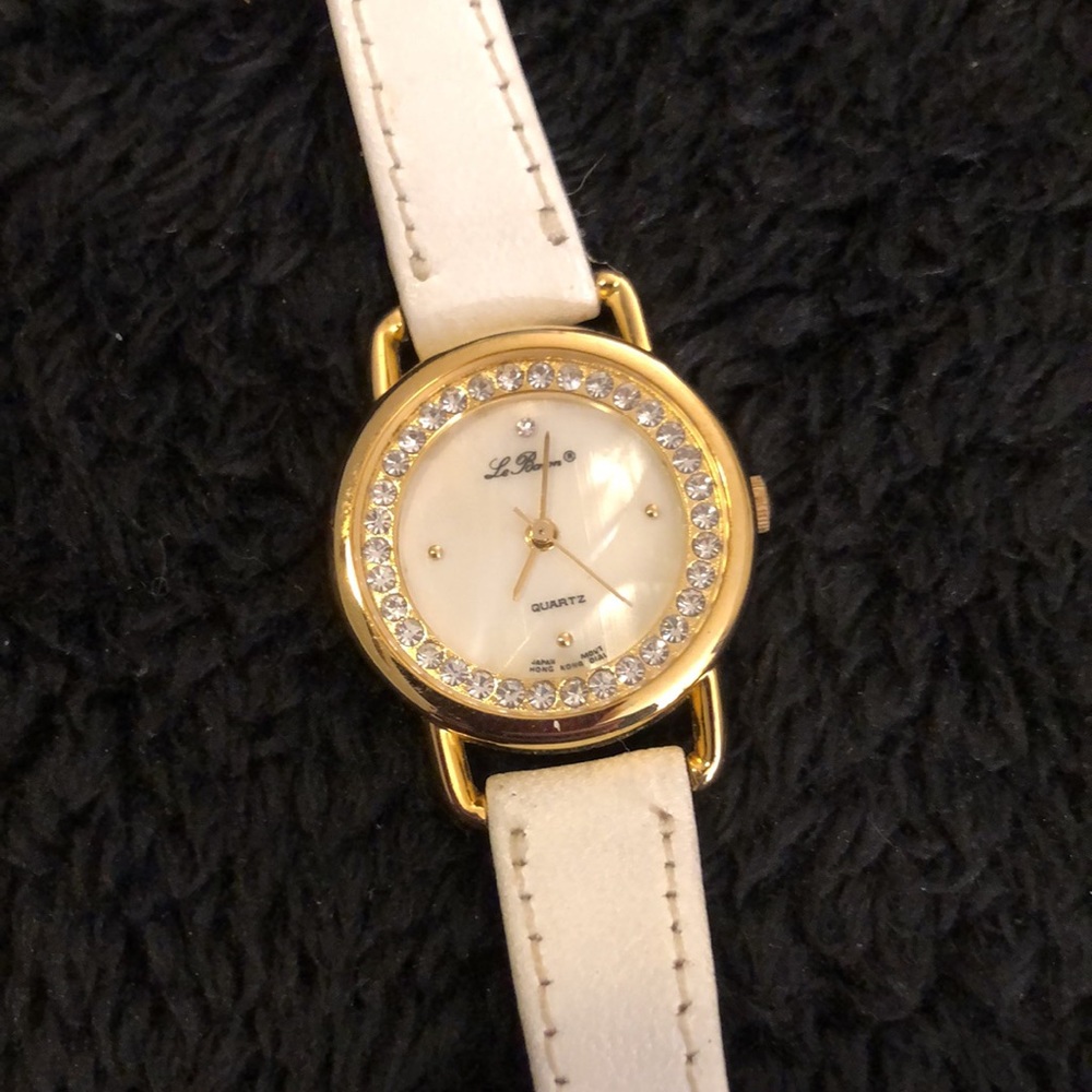 Vintage Le Baron jeweled gold quartz wristwatch